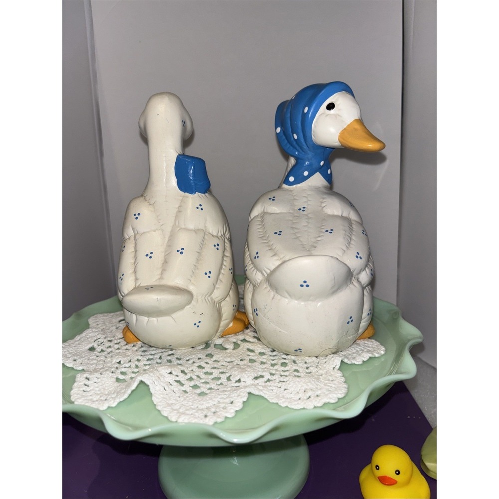 `Vintage 1987 House of Lloyd "Puffy" Ceramic Ducks/Geese Figurines - Picture 4 of 5
